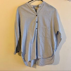 Beachy/preppy white and blue stripped button down!